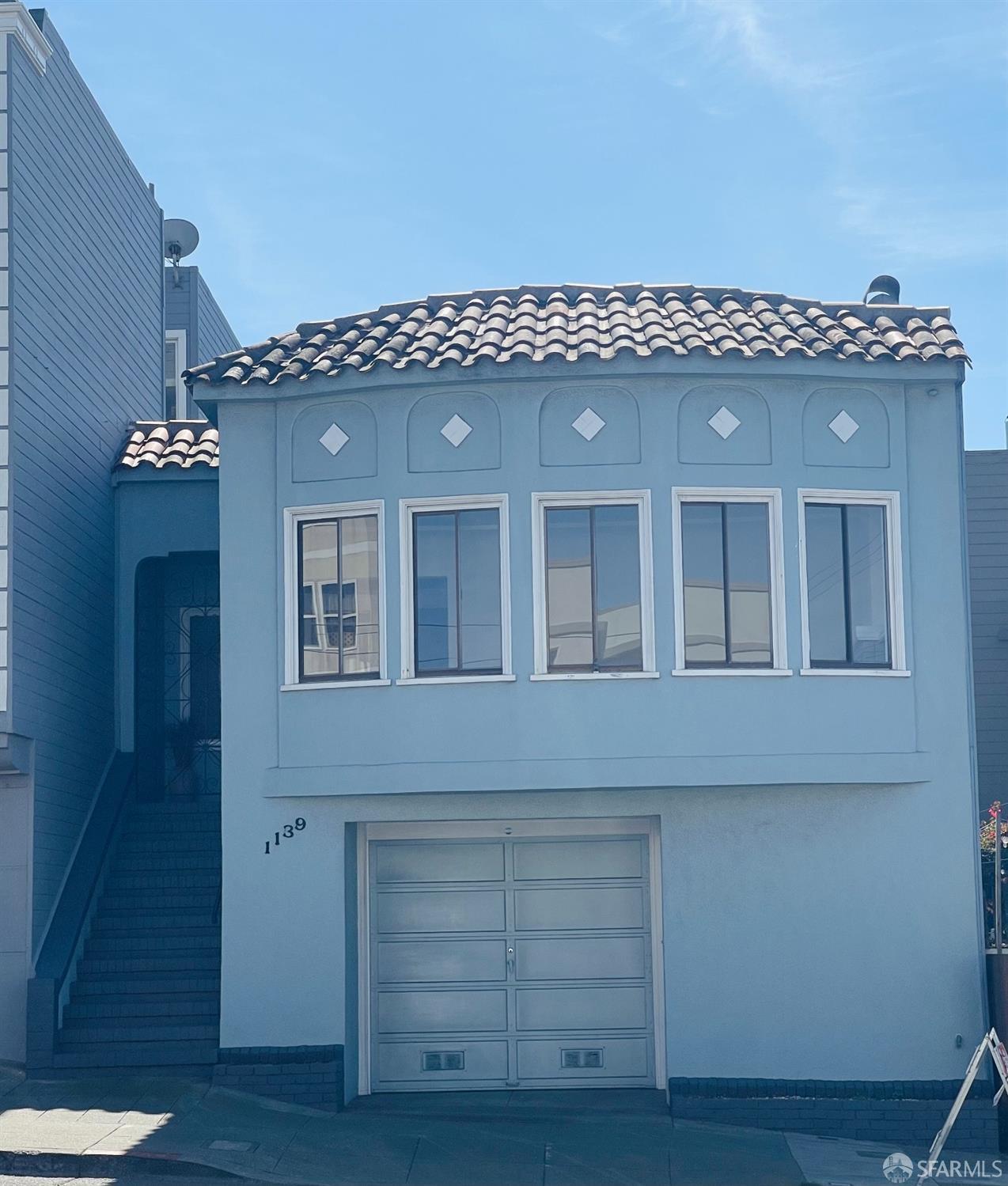 1139 Judah Street