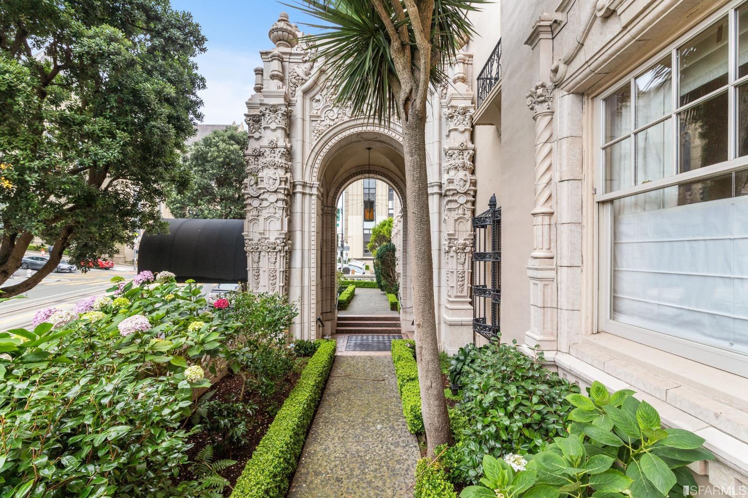 1201 California Street # 602