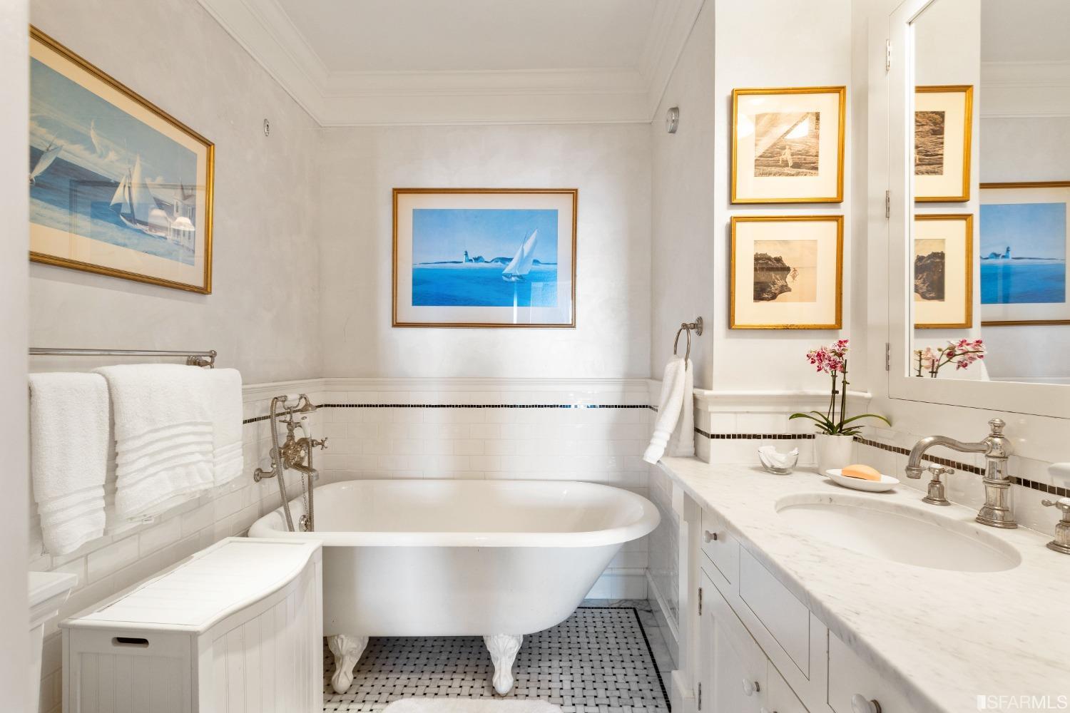 1201 California Street # 602