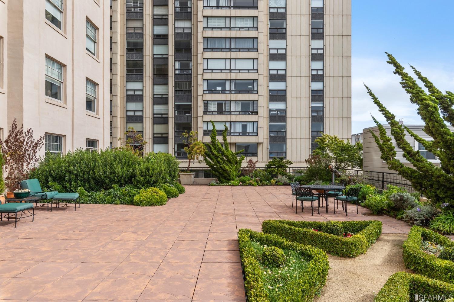 1201 California Street # 602