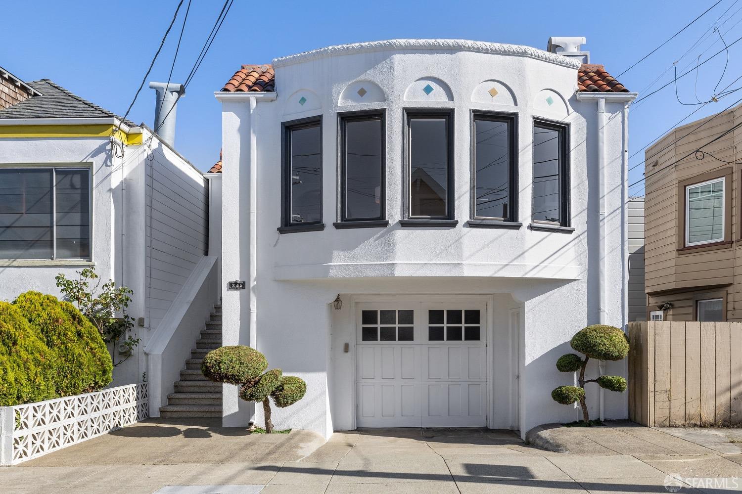 245 Delano Avenue