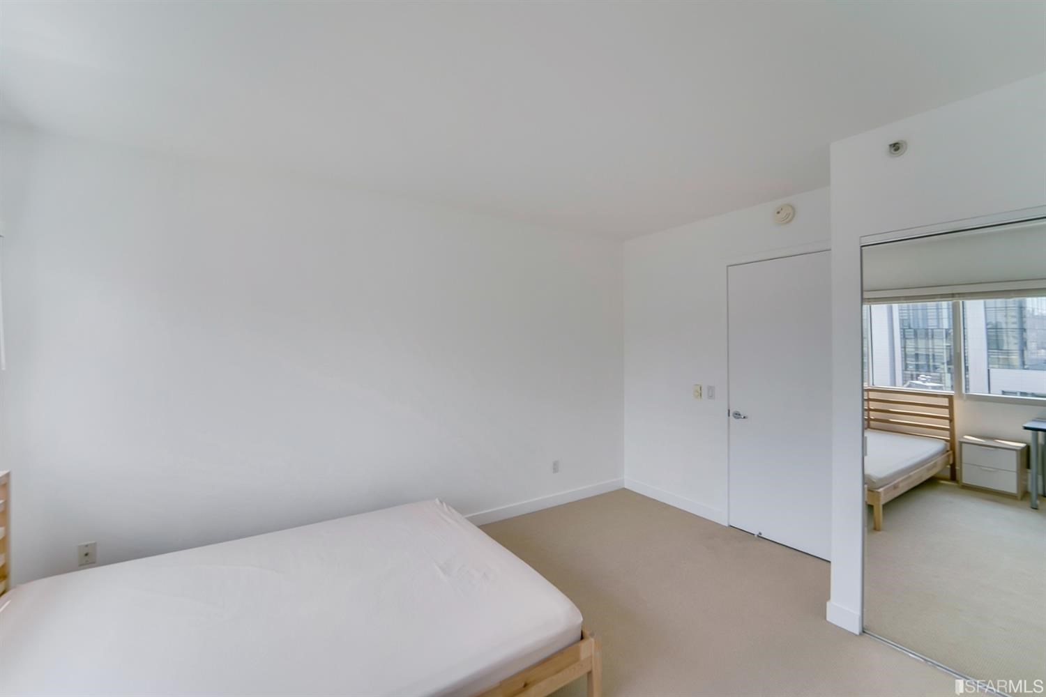 1388 Gough Street Unit: 707