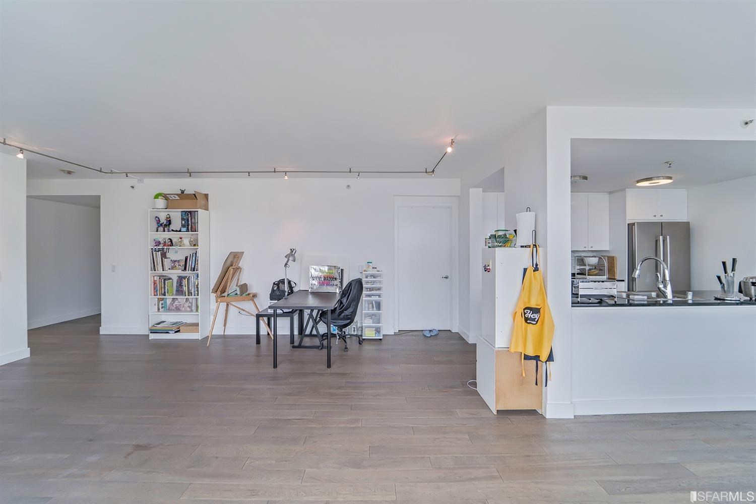 1388 Gough Street Unit: 707