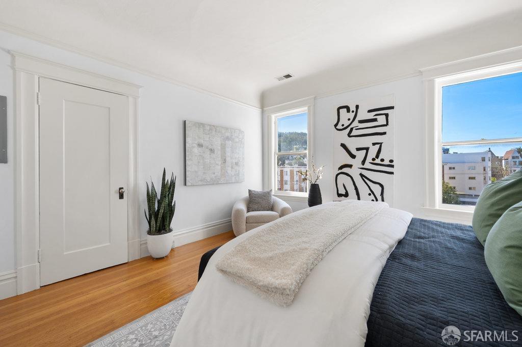 80 Parnassus Avenue