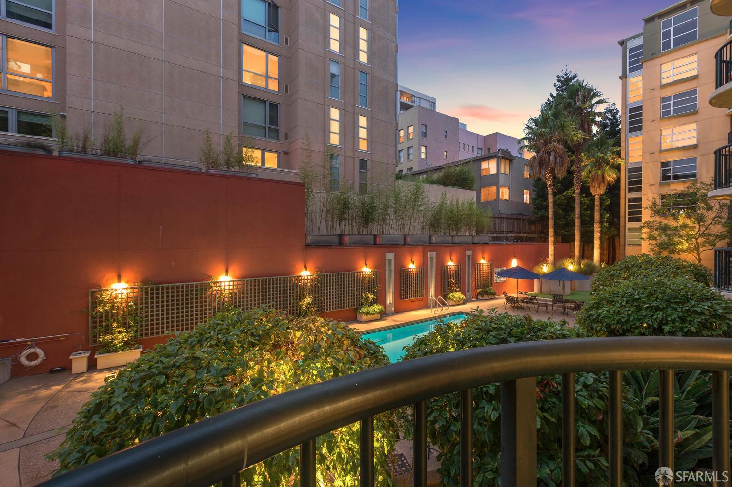 1800 Washington Street Unit: 219