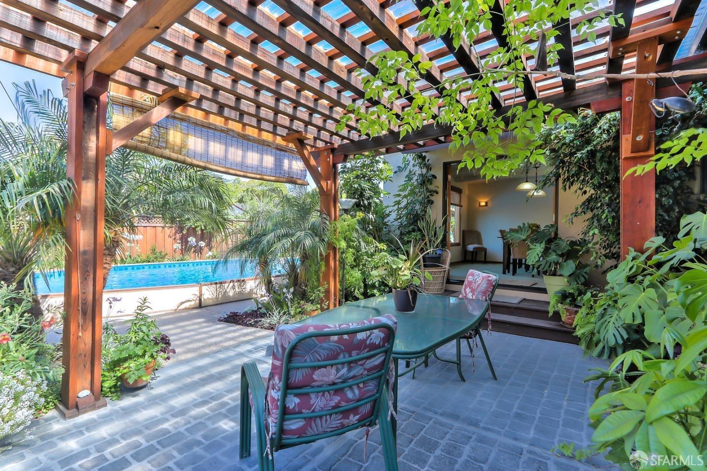 550 Halsey Avenue