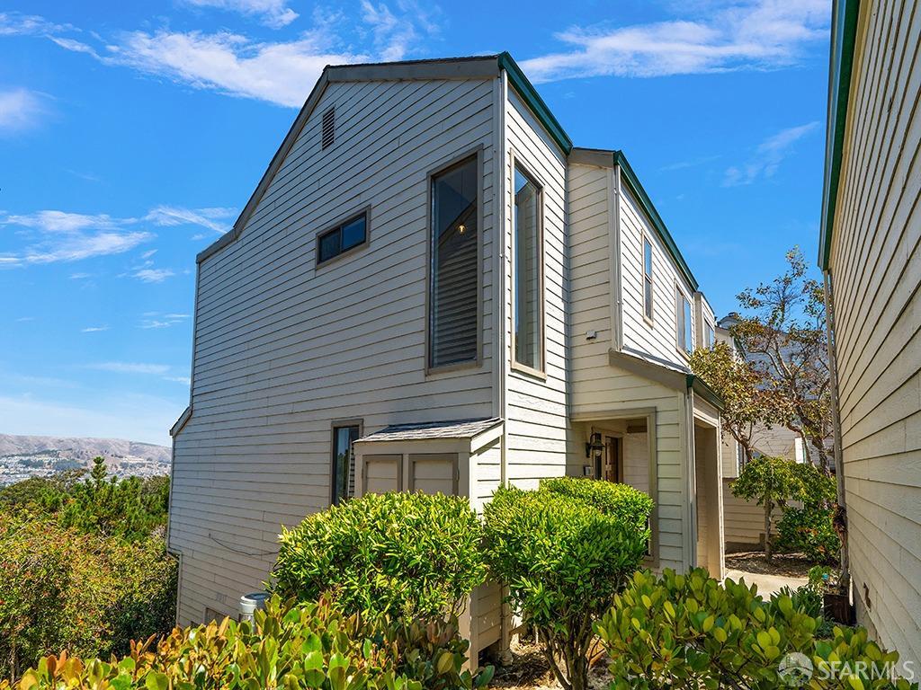 59 Appian Way Unit: A