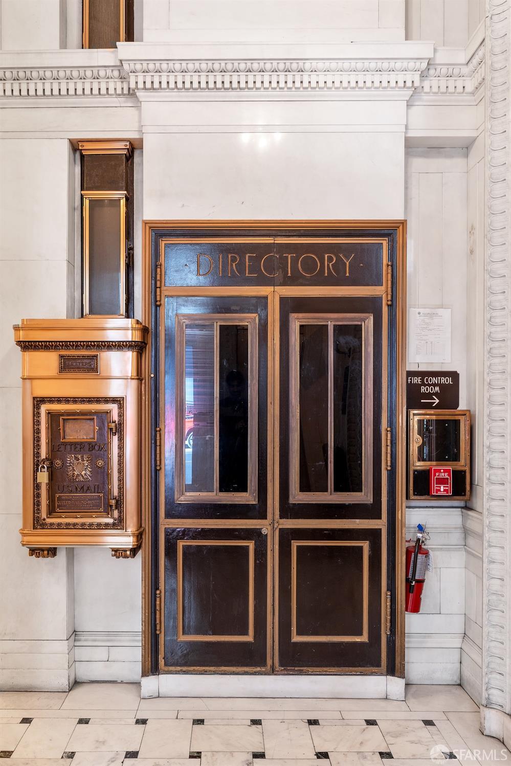 201 Sansome Street Unit: 403