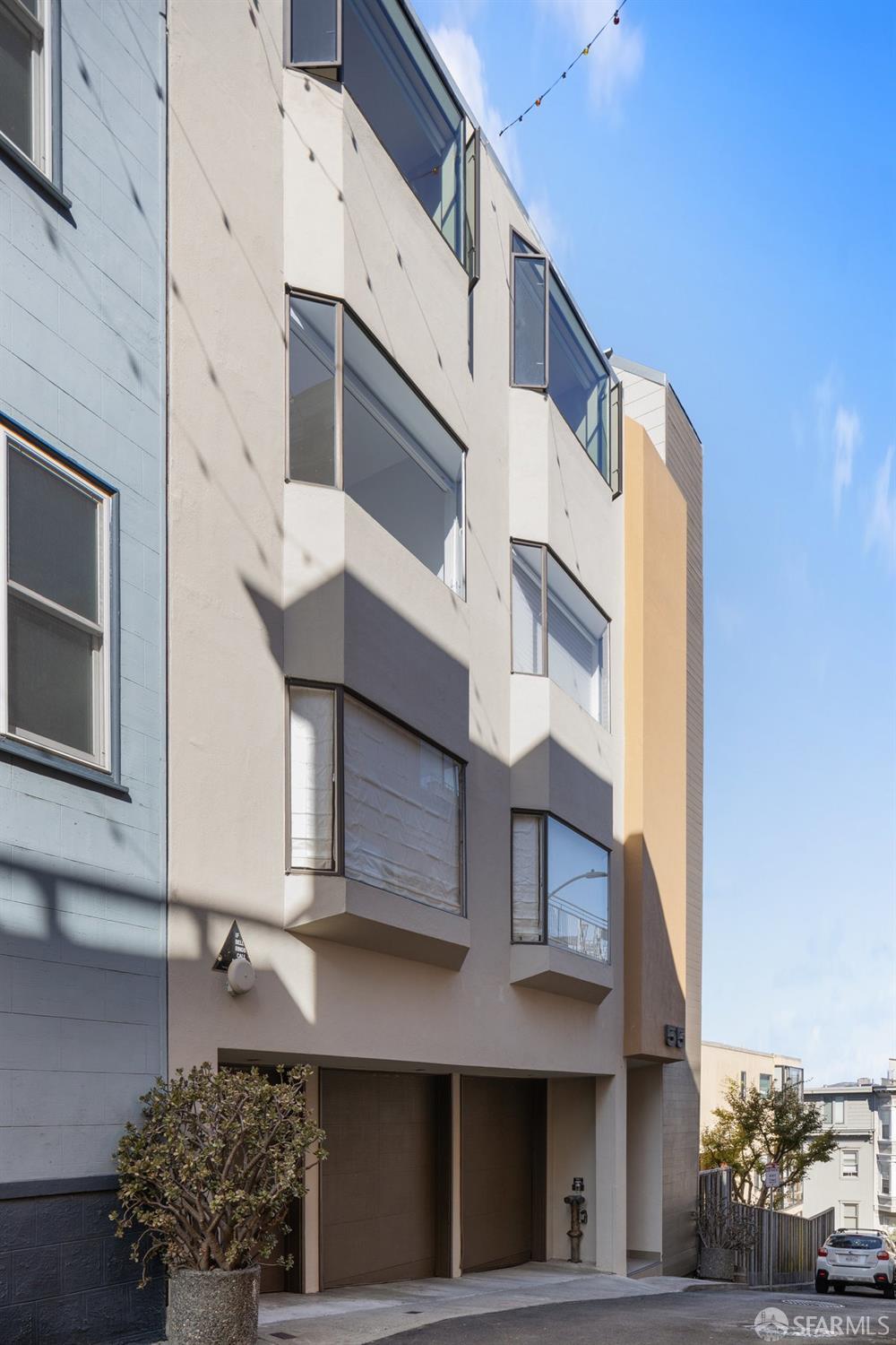 55 Child Street Unit: 2