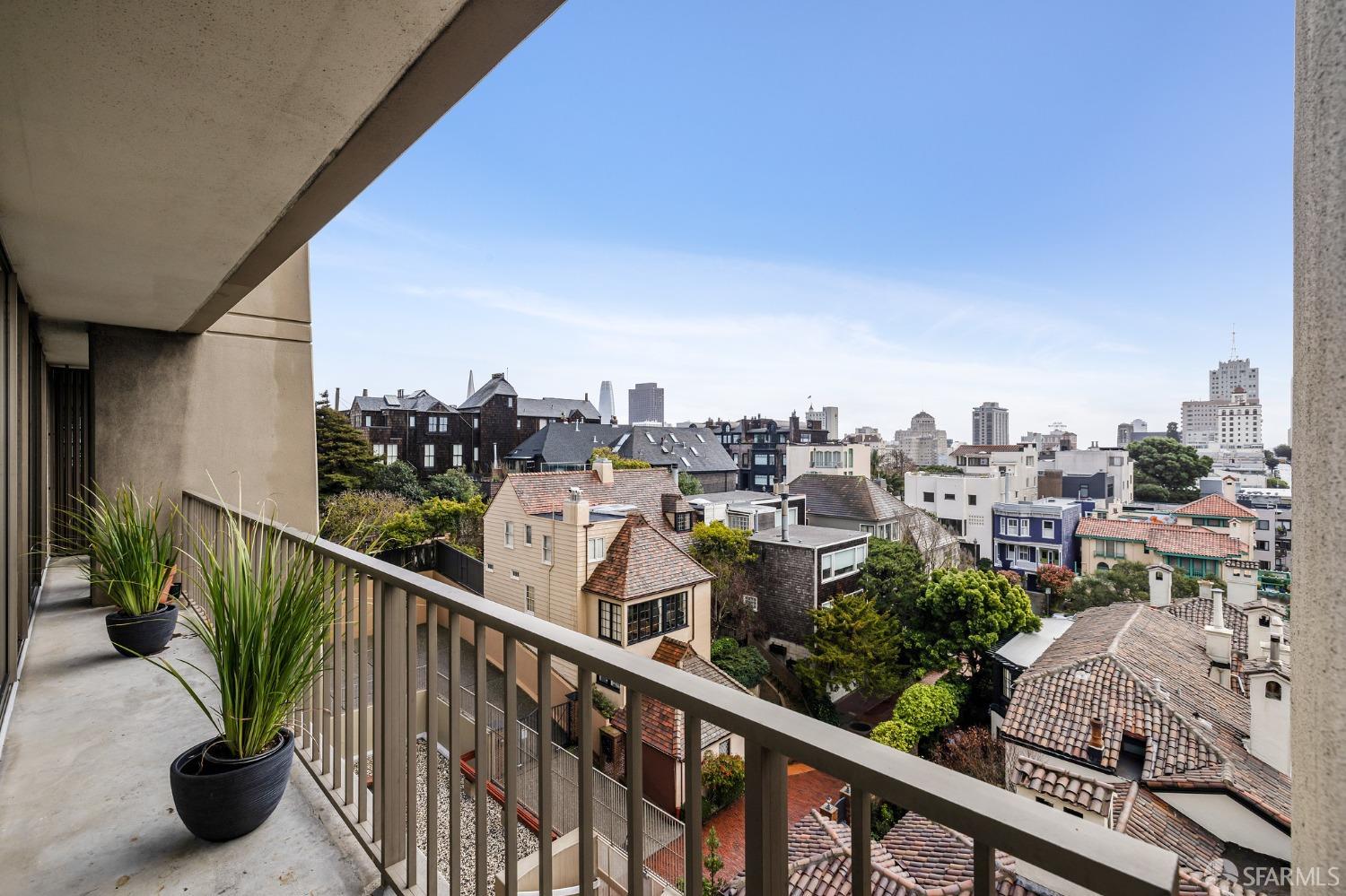 999 Green Street Unit: 1102