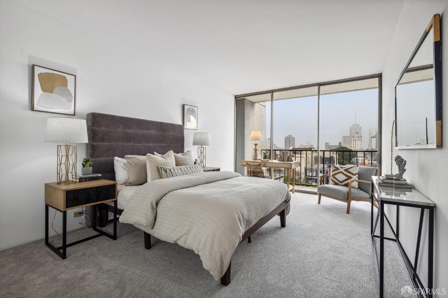 999 Green Street Unit: 1102