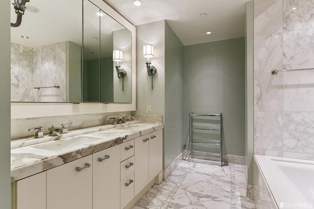 188 Minna Street Unit: 37B