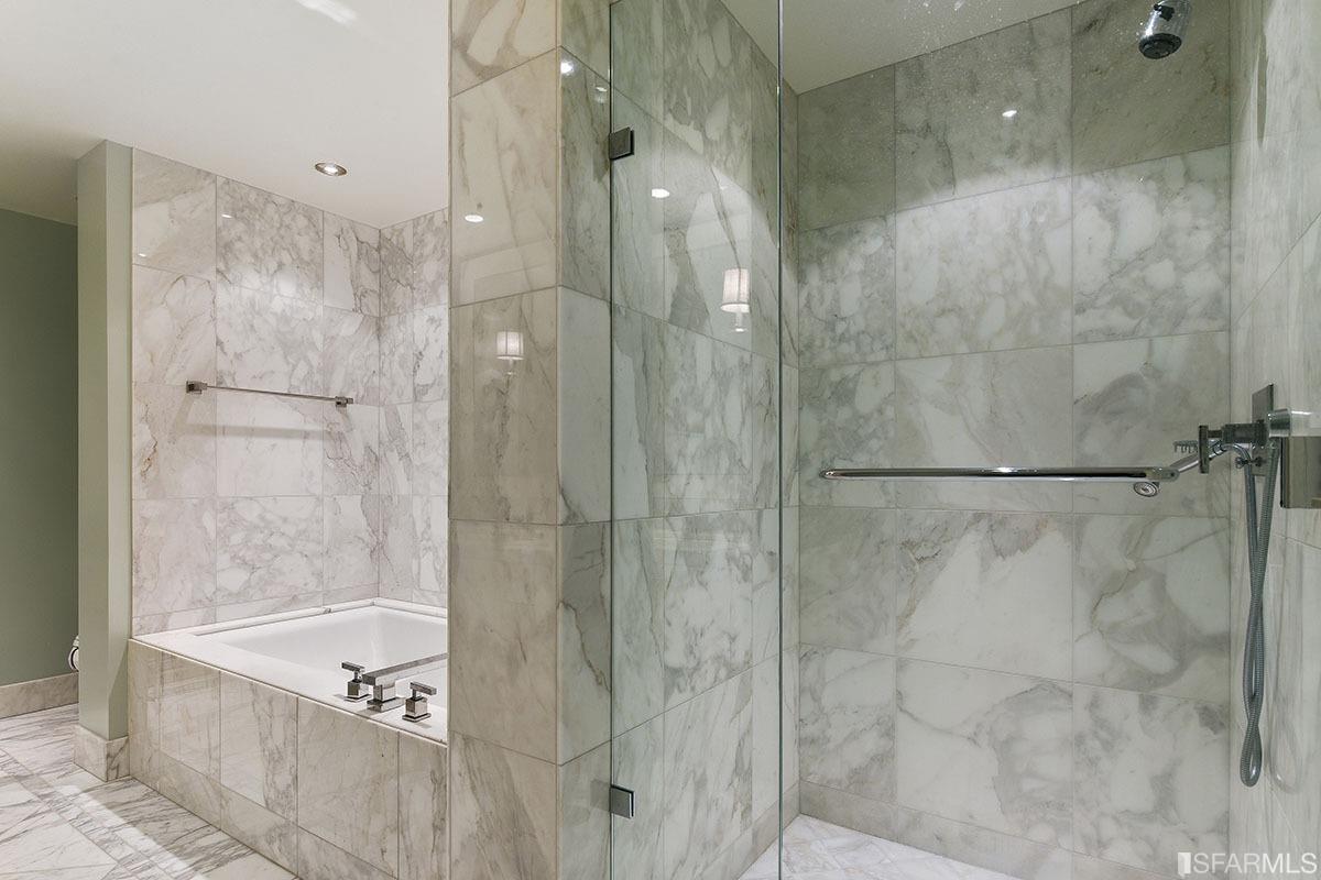 188 Minna Street Unit: 37B