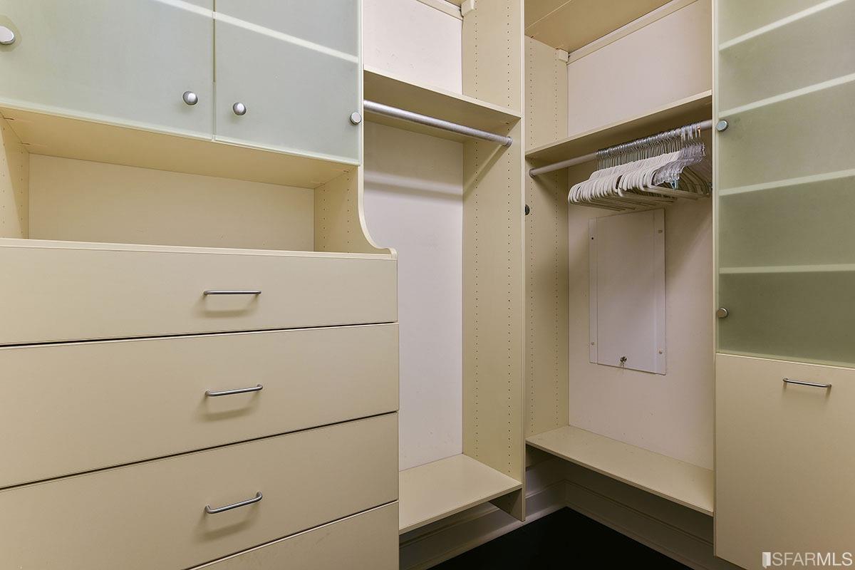 188 Minna Street Unit: 37B