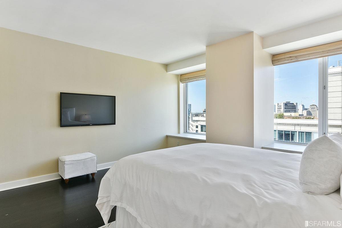 188 Minna Street Unit: 37B