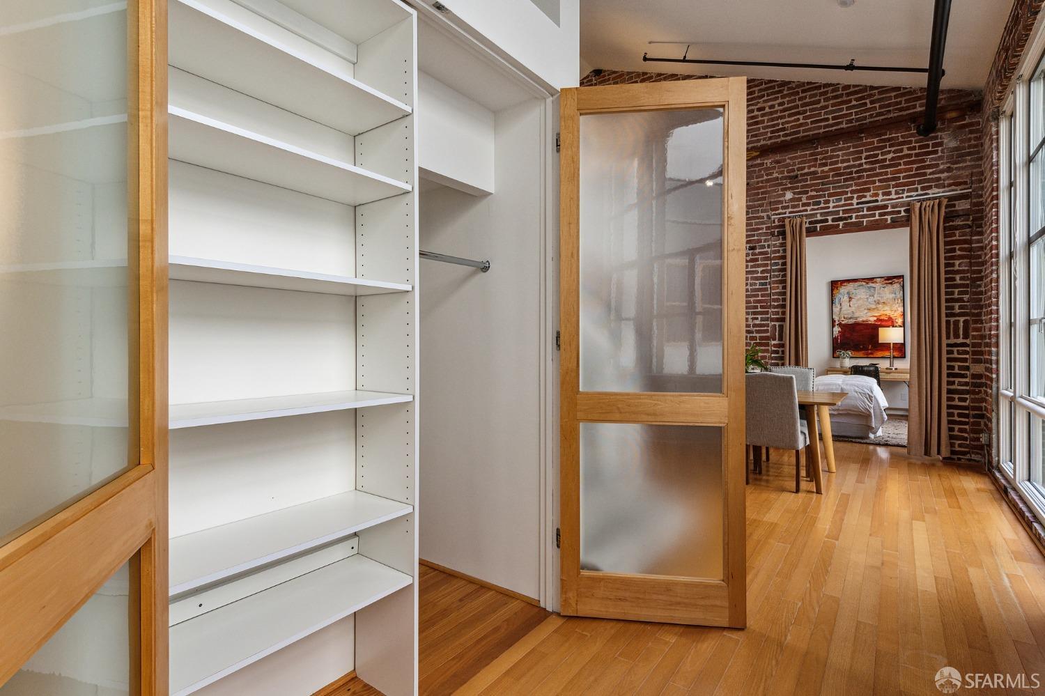 461 2nd Street Unit: C329