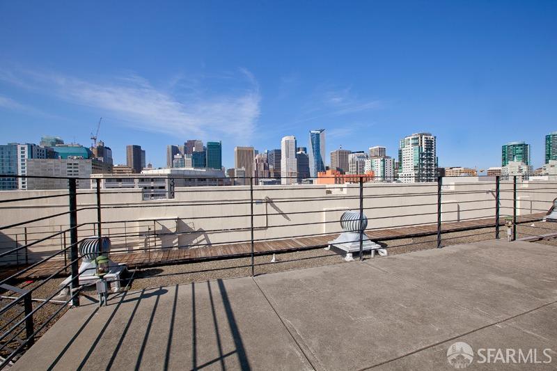 461 2nd Street Unit: C329