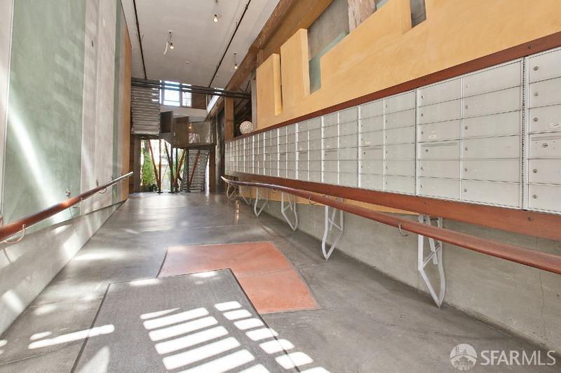 461 2nd Street Unit: C329