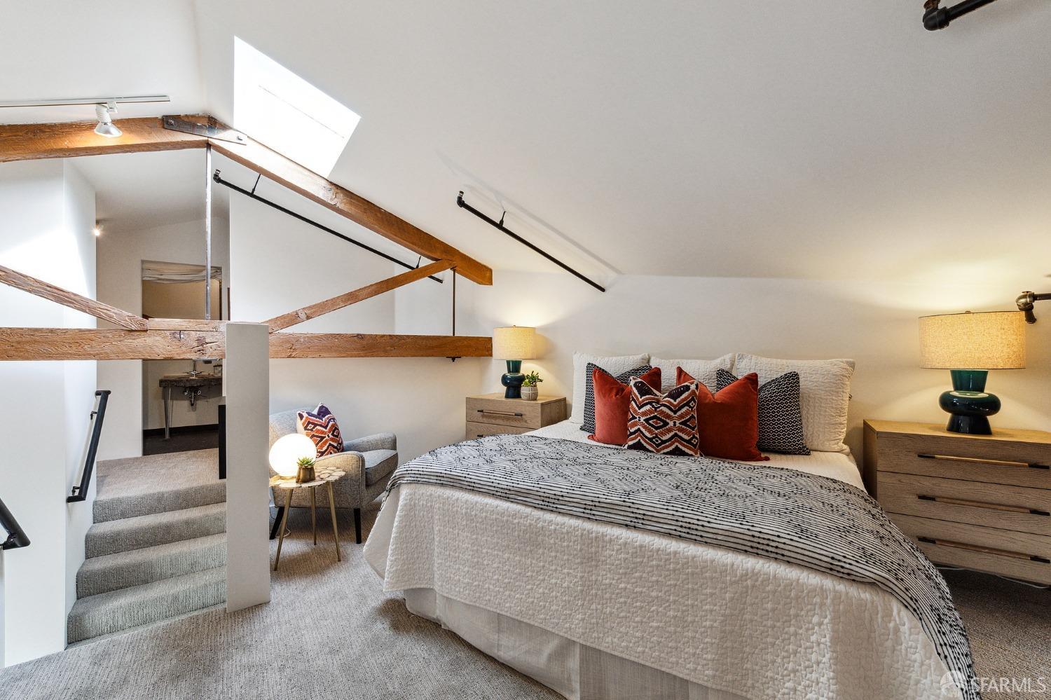 461 2nd Street Unit: C329