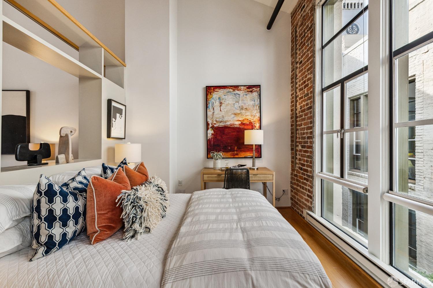 461 2nd Street Unit: C329