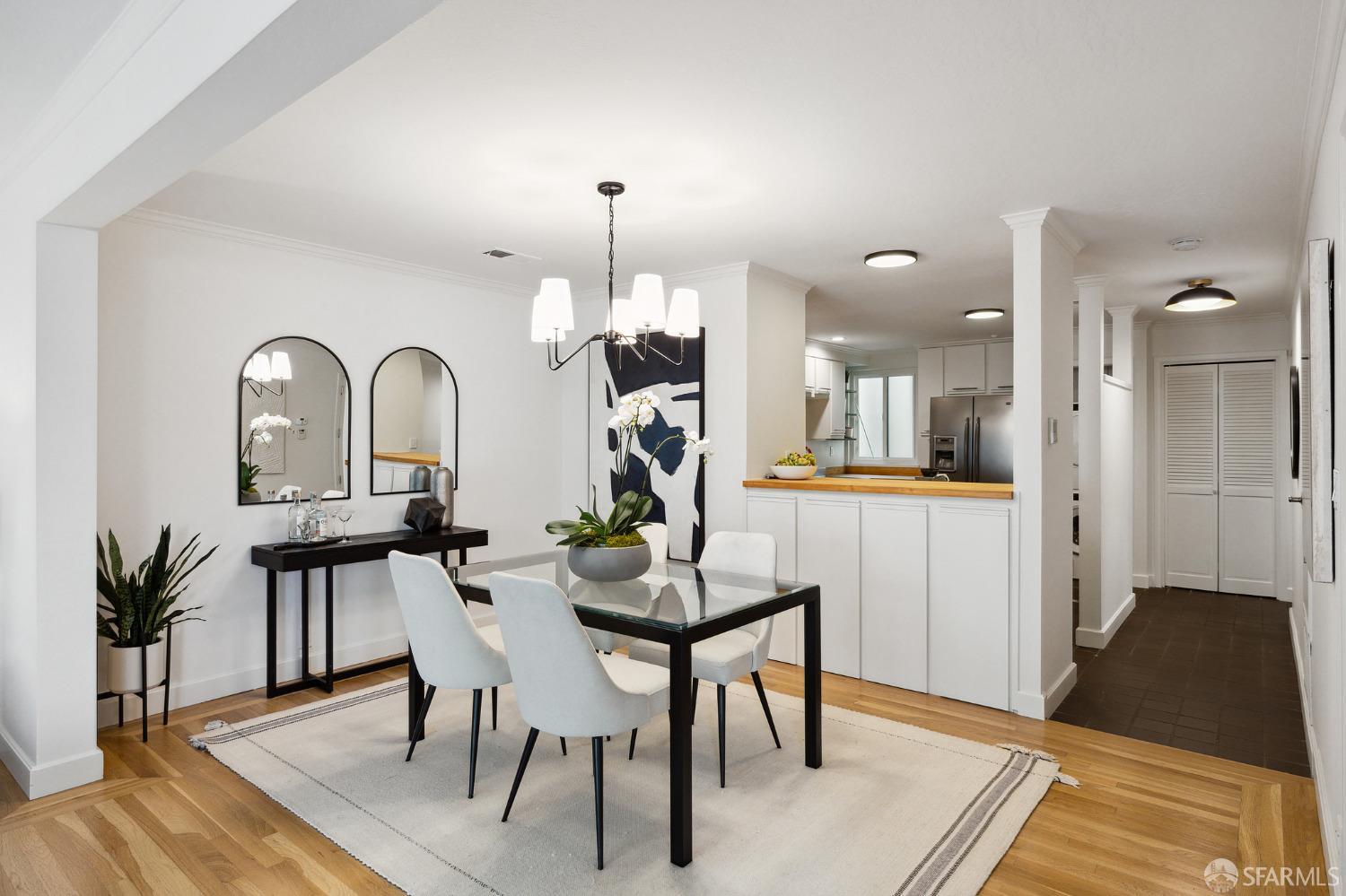 1821 Grant Avenue Unit: 201