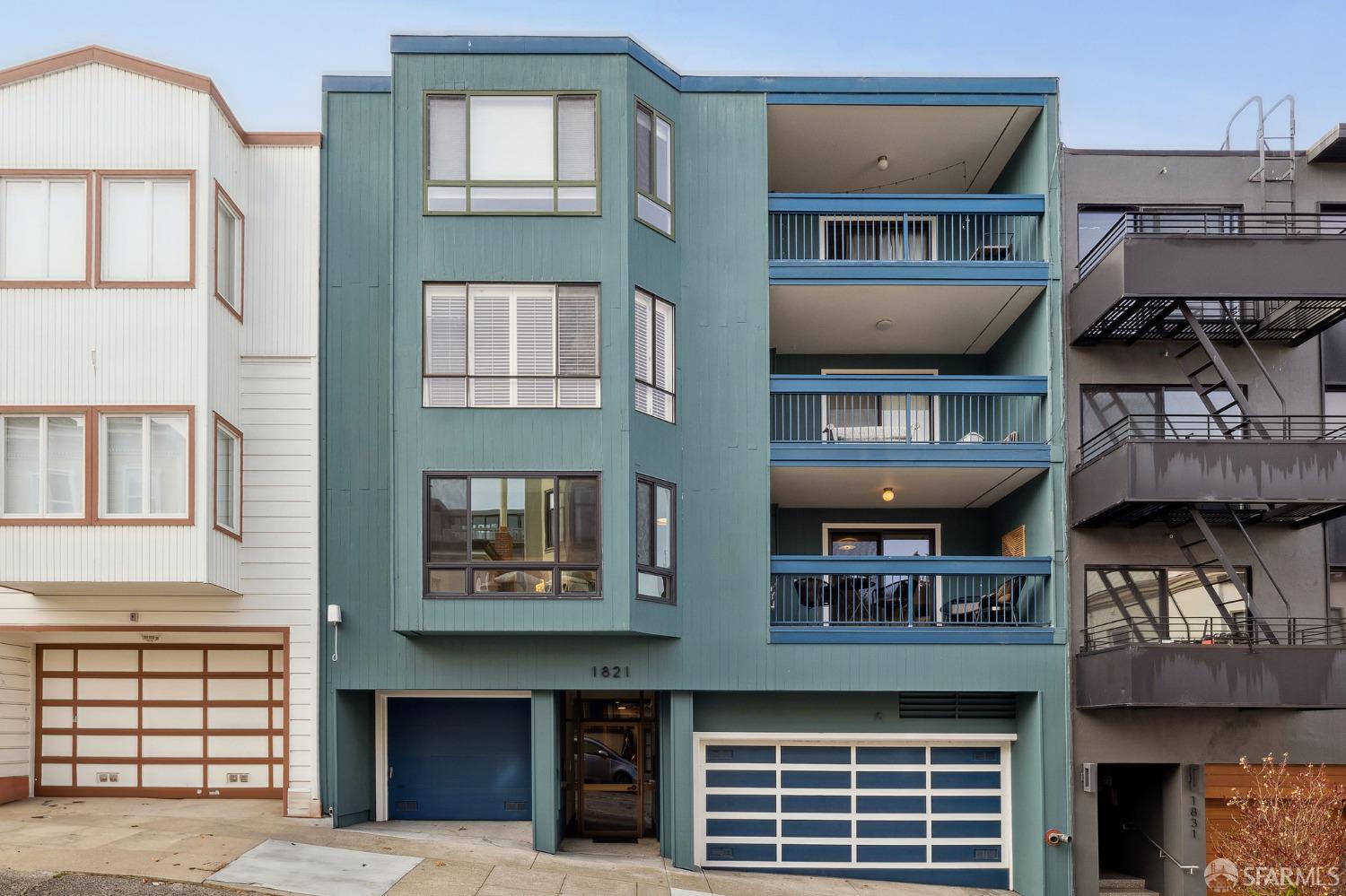1821 Grant Avenue Unit: 201