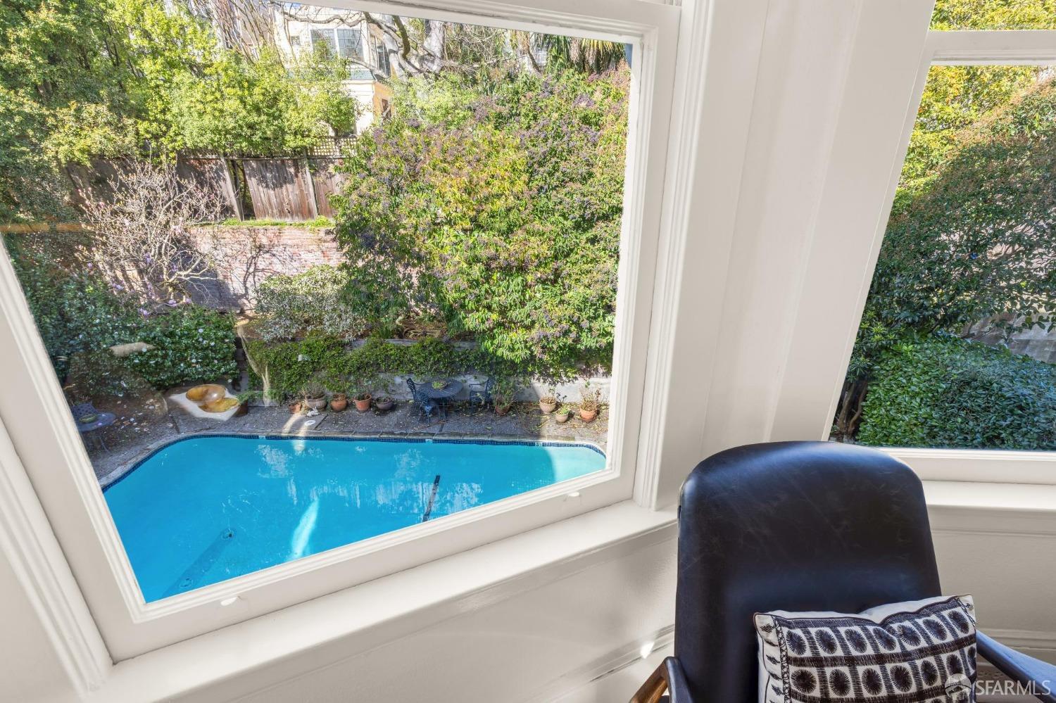 2760 Sacramento Street Unit: 7