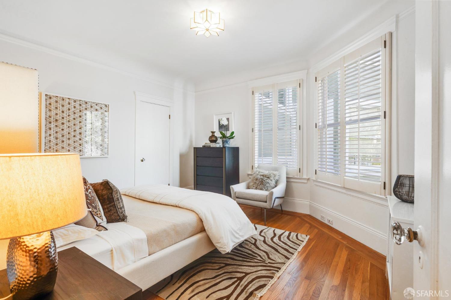 2760 Sacramento Street Unit: 7