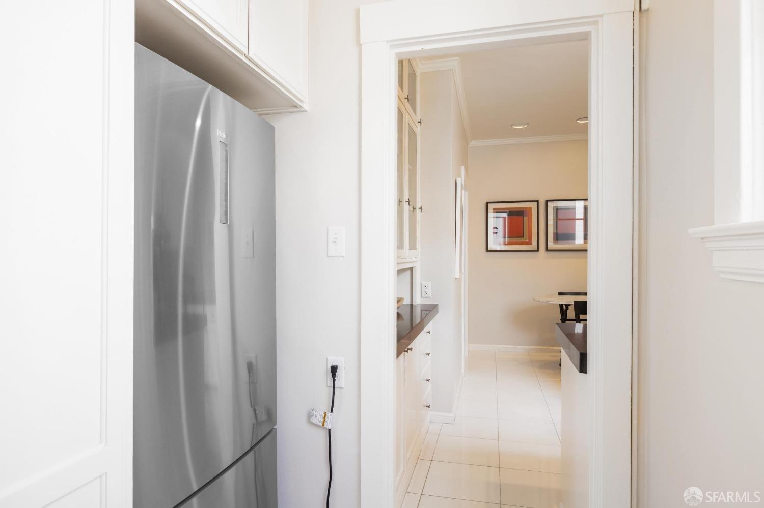 2760 Sacramento Street Unit: 7