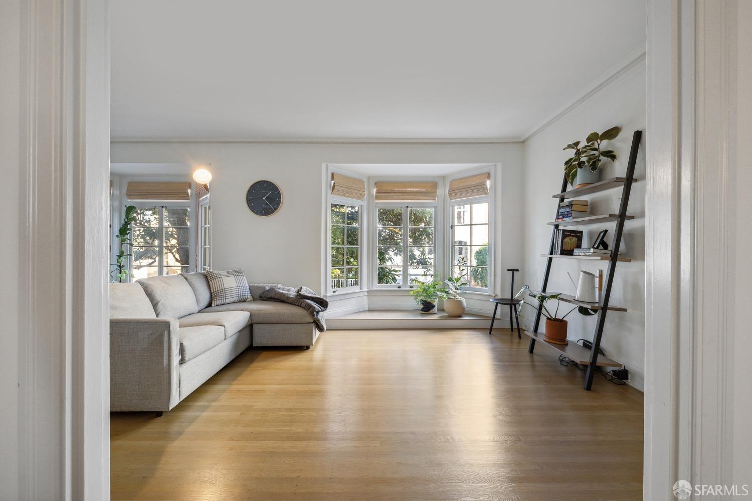 2235 Jackson Street Unit: 1