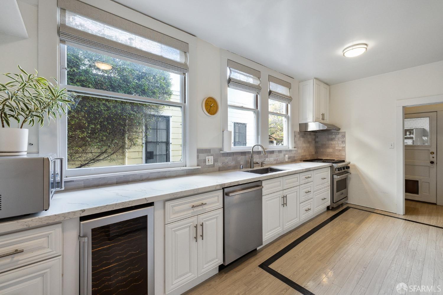 2235 Jackson Street Unit: 1