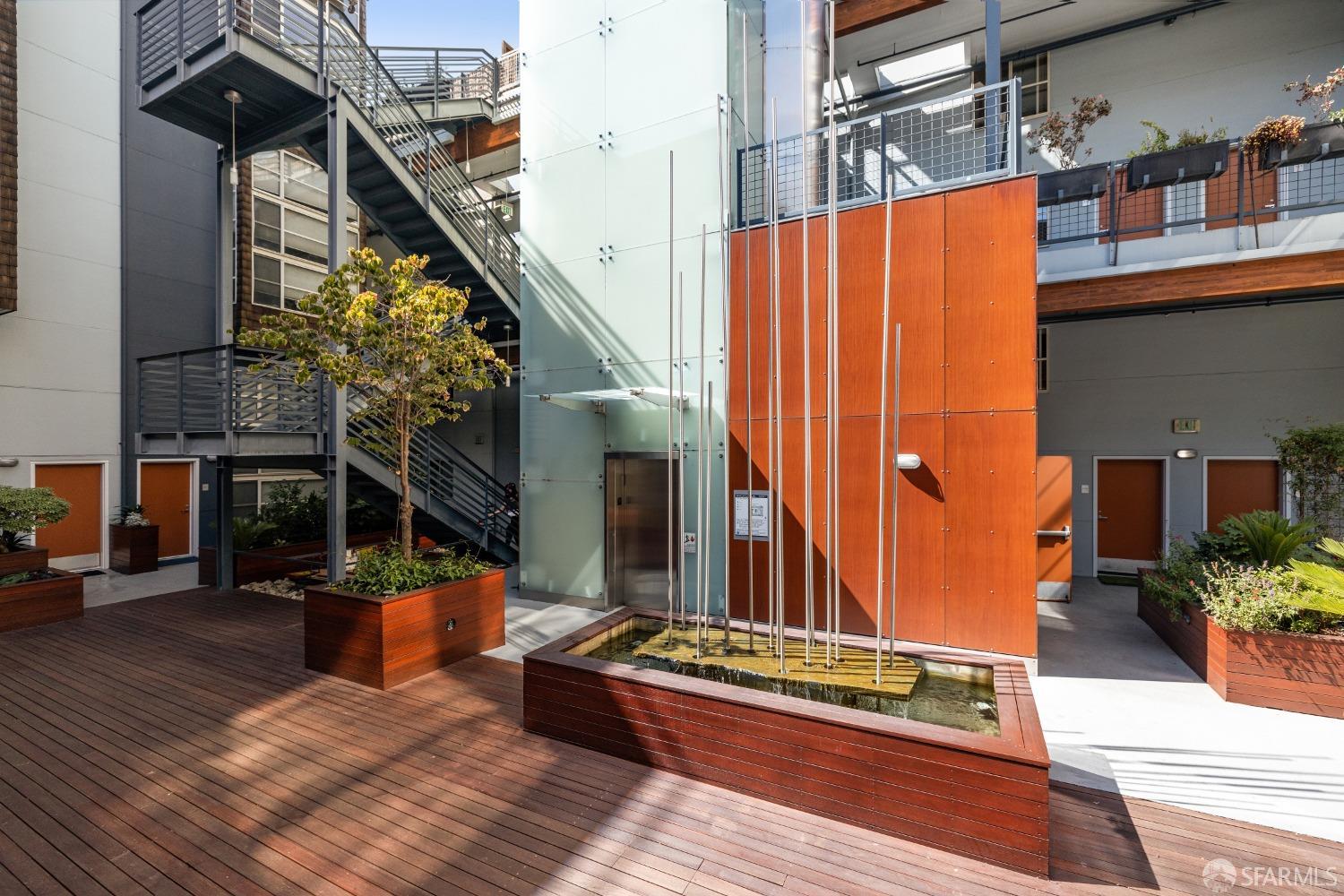 175 Bluxome Street Unit: 327