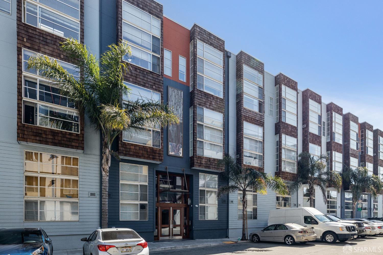 175 Bluxome Street Unit: 327