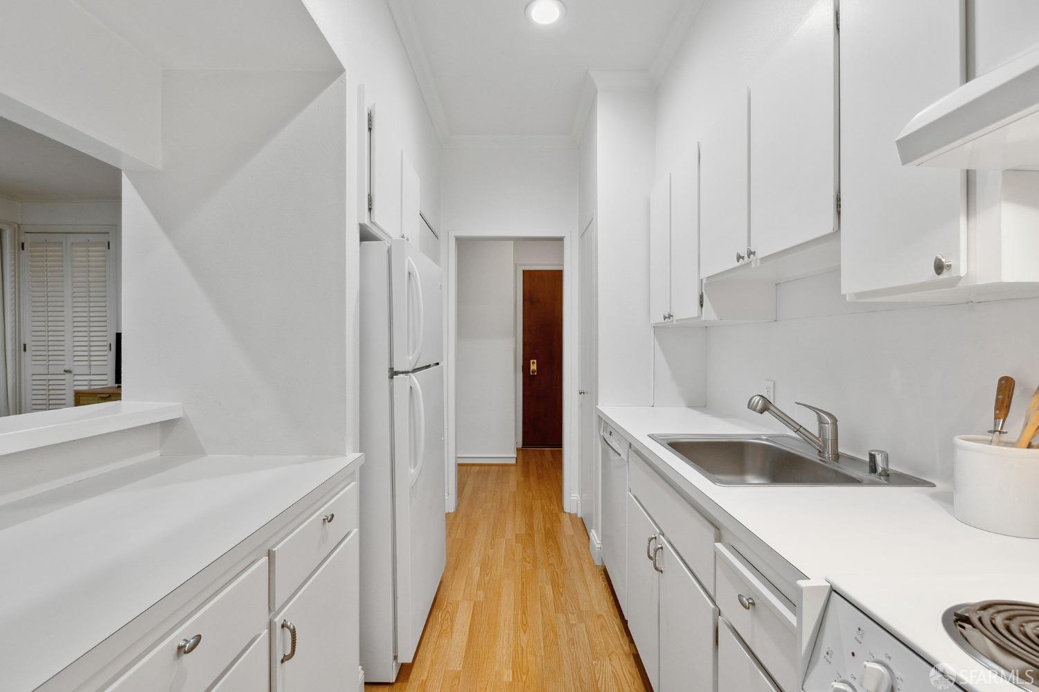 930 Pine Street Unit: 114