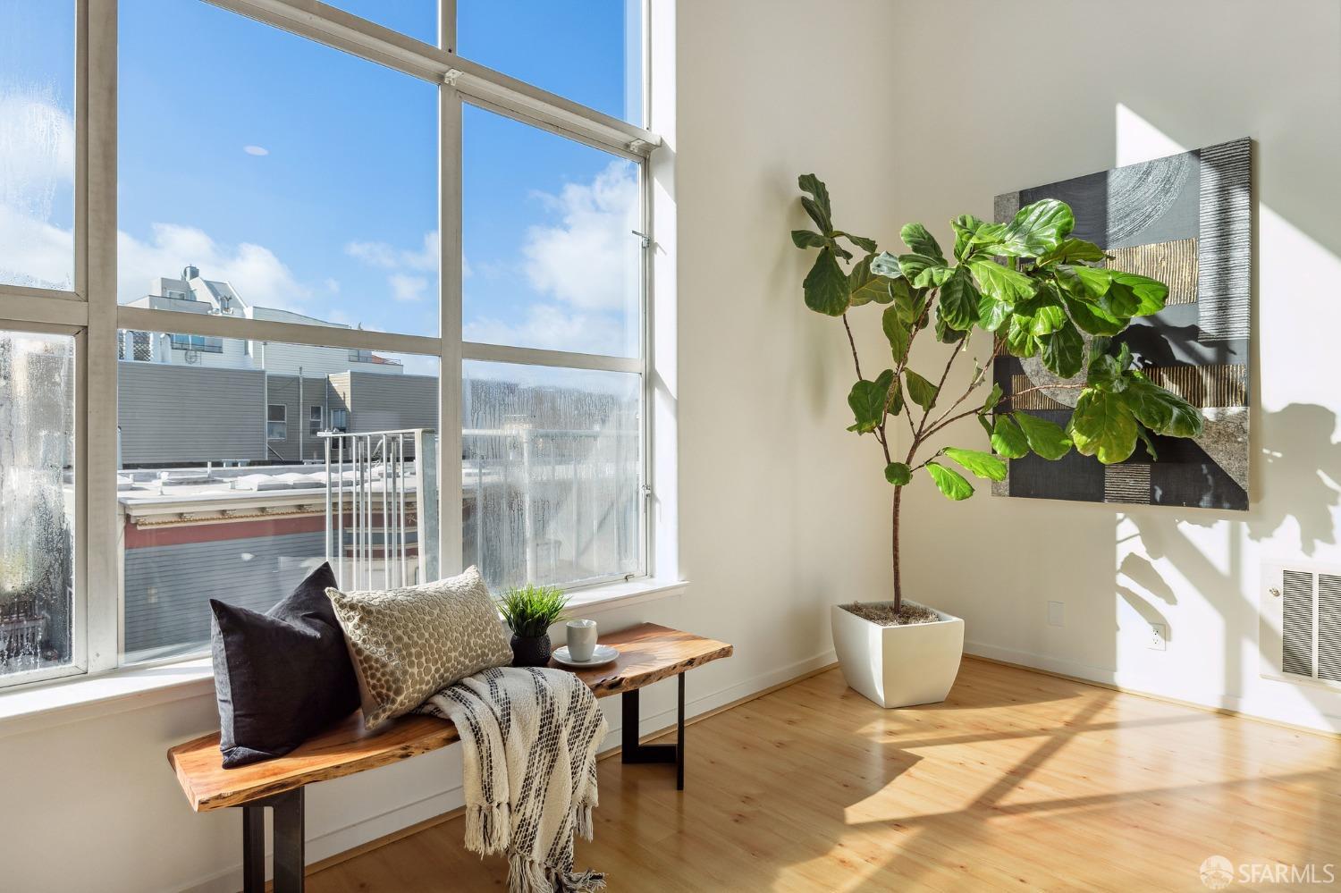 83 Lafayette Street Unit: 3