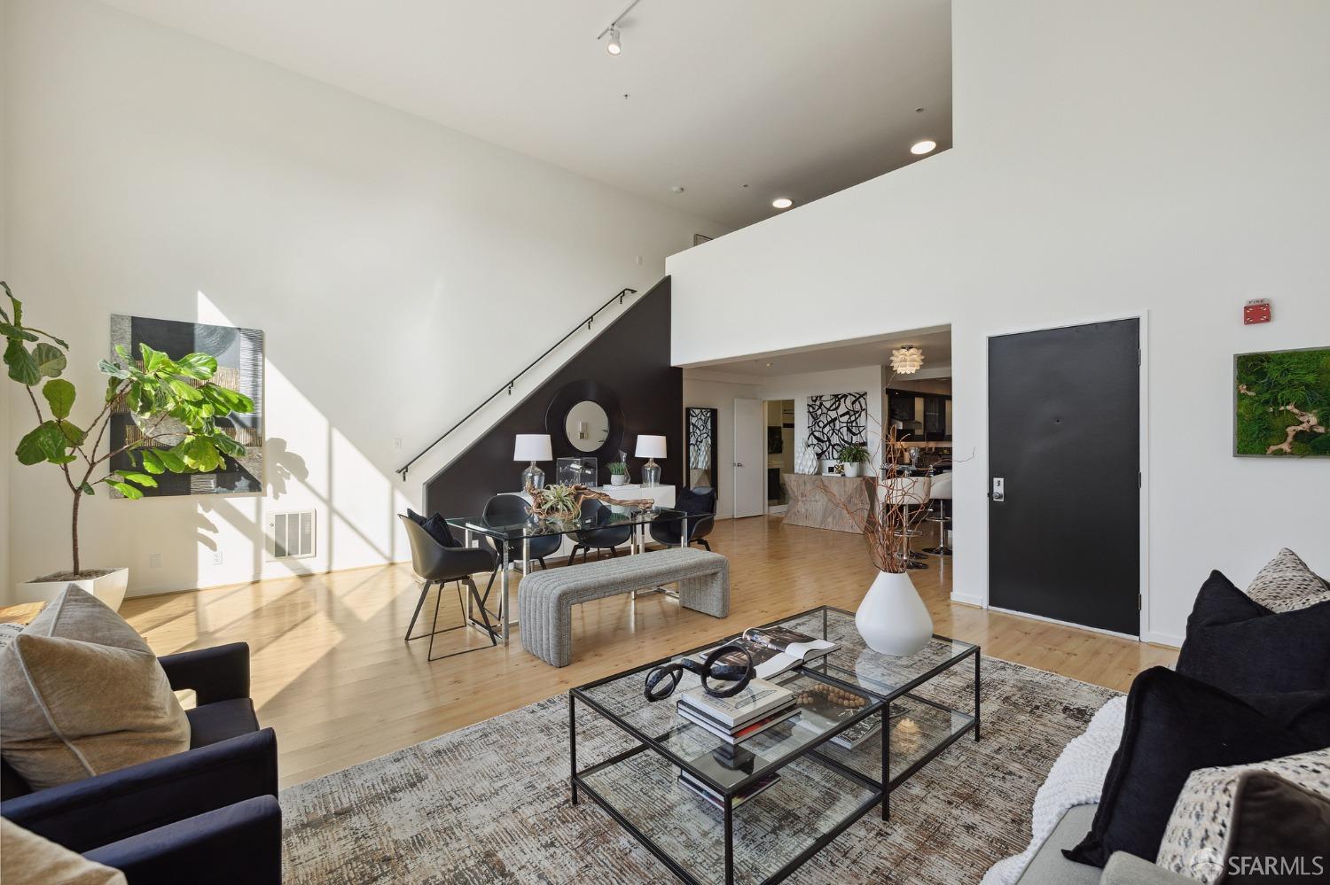 83 Lafayette Street Unit: 3