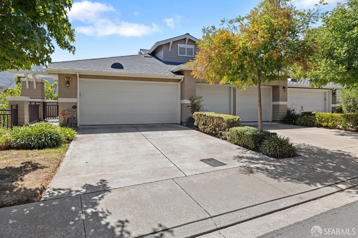 222 Fox Sparrow Lane