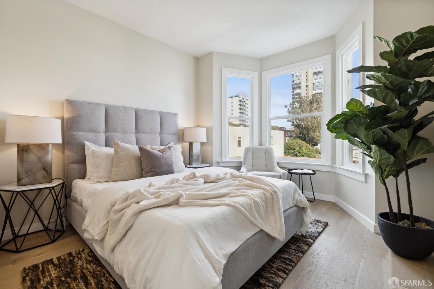 1811 Leavenworth Street Unit: 6