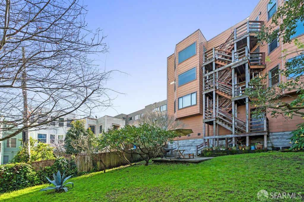 222 Parnassus Avenue