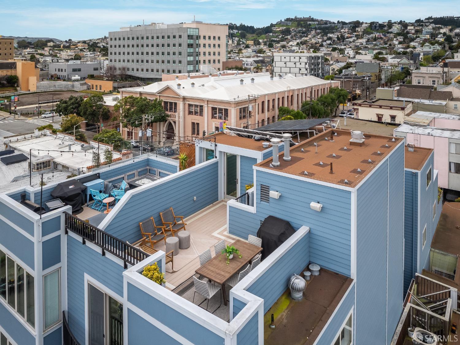1495 Valencia Street # 5