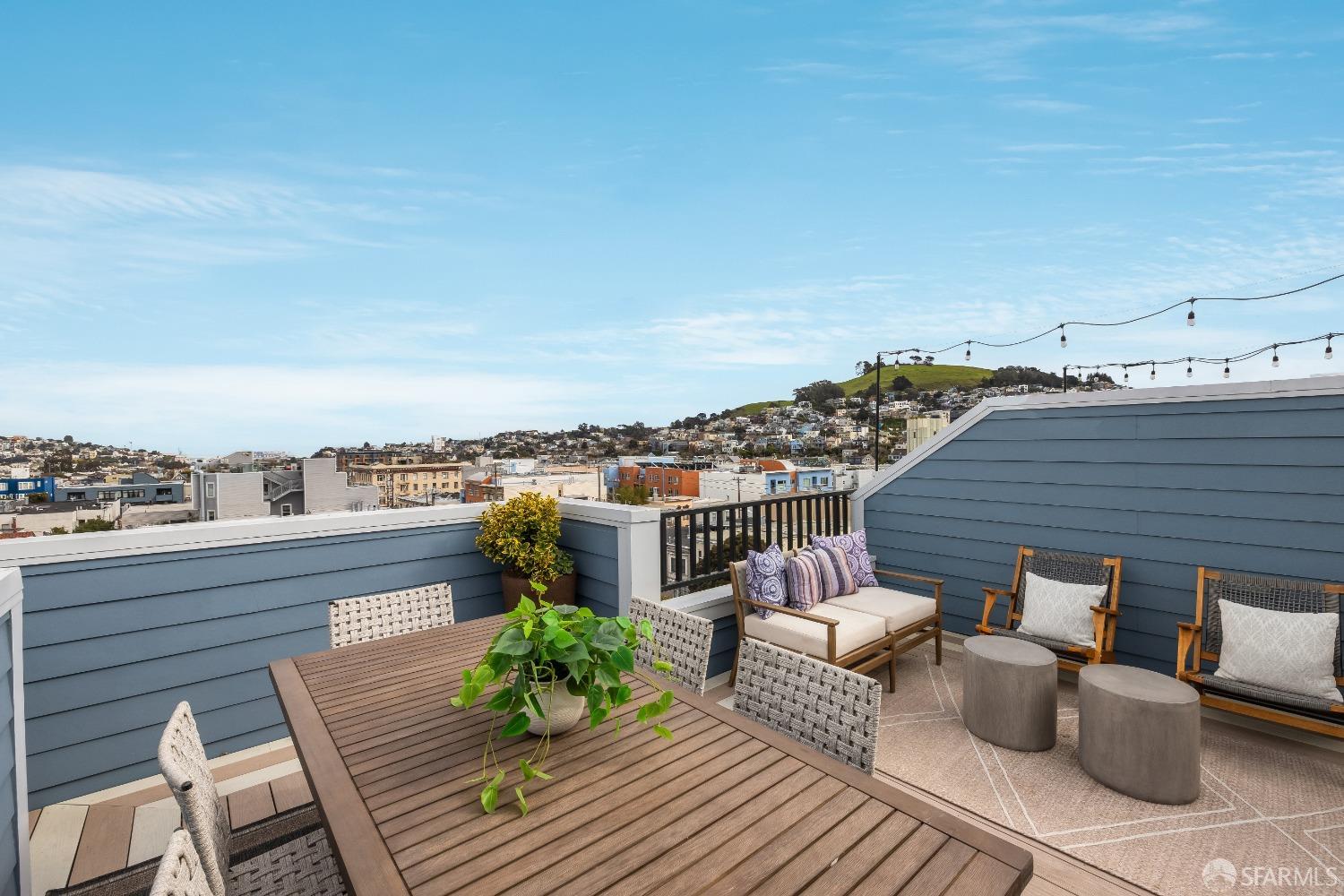 1495 Valencia Street # 5