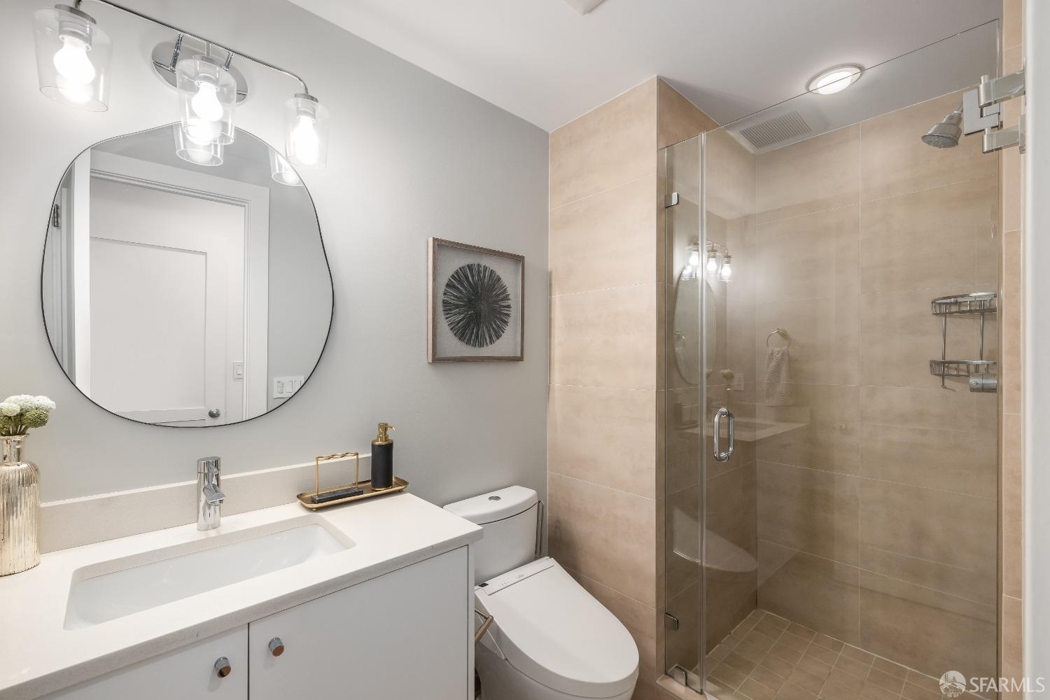 1495 Valencia Street # 5