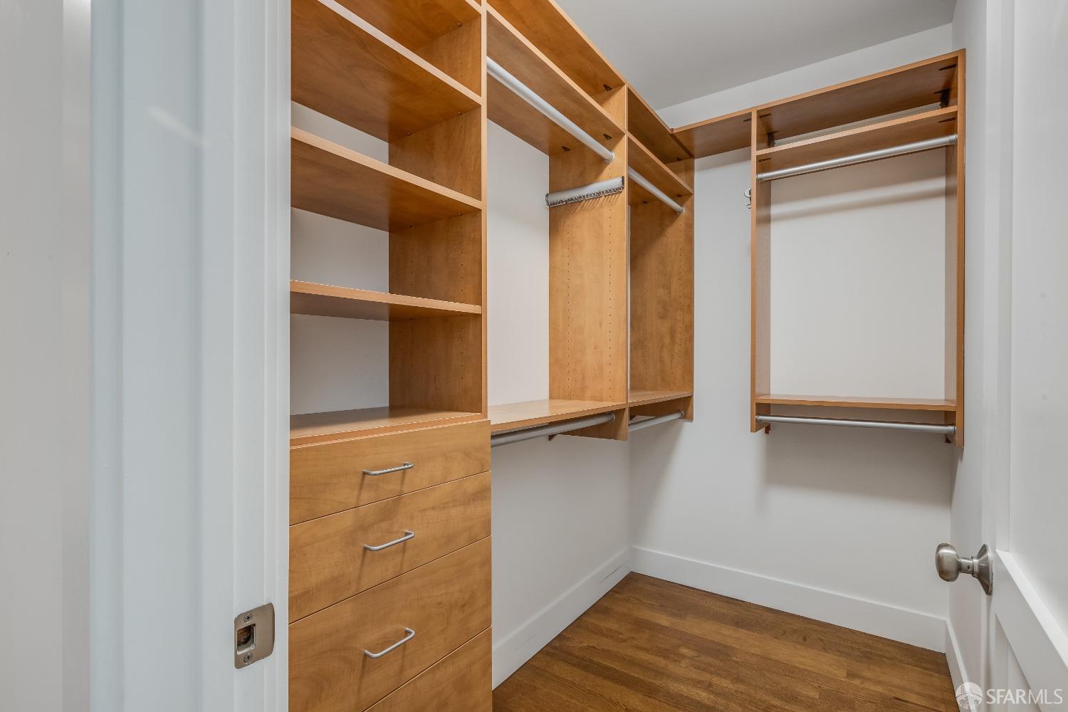 1495 Valencia Street # 5