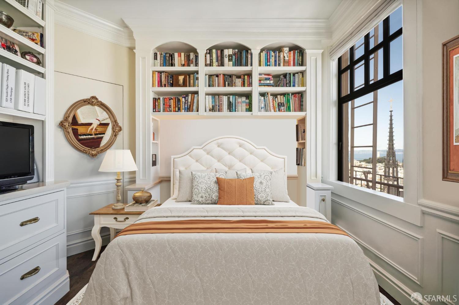 1201 California Street # 1602