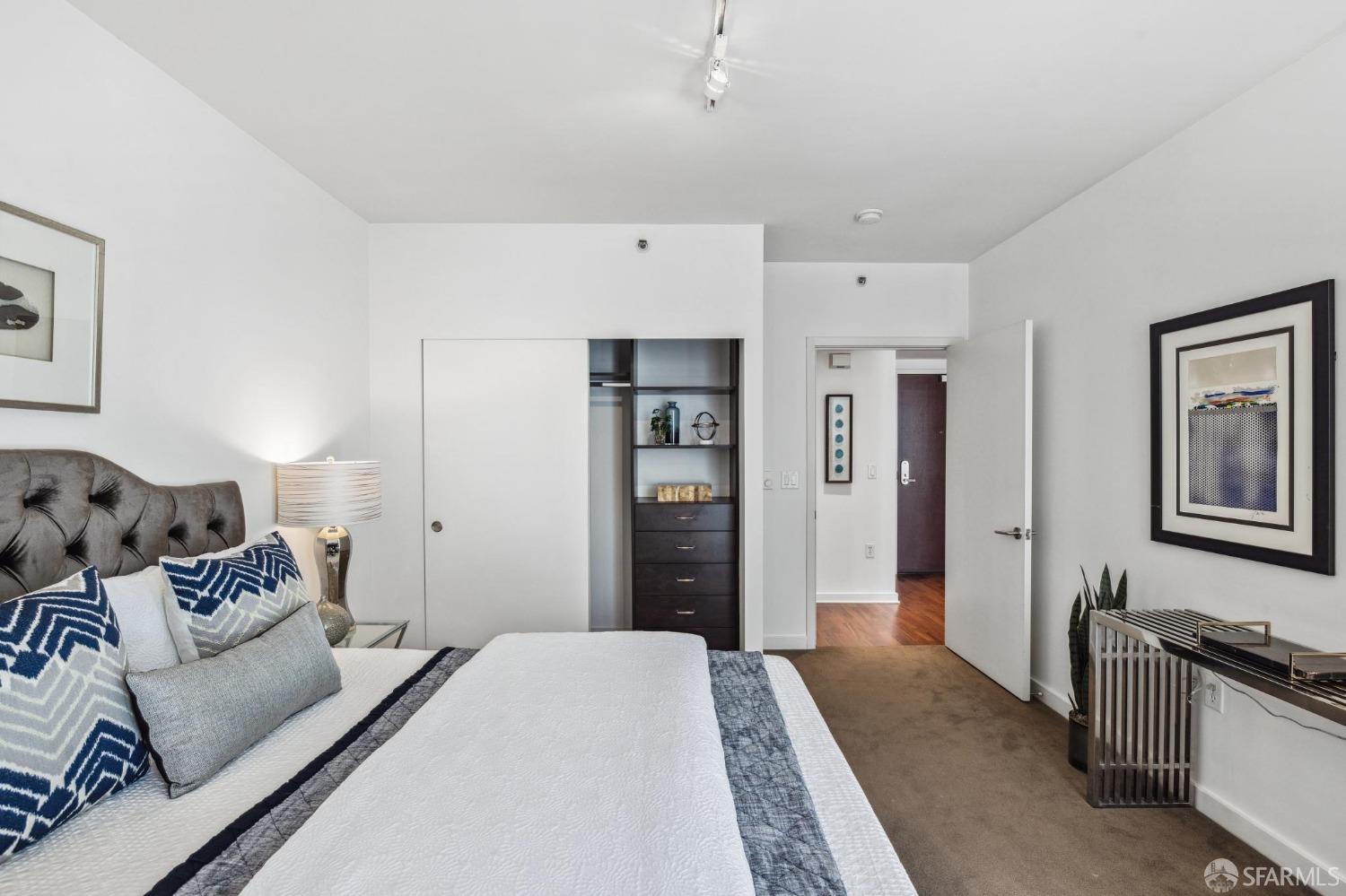 555 4th Street # 728
