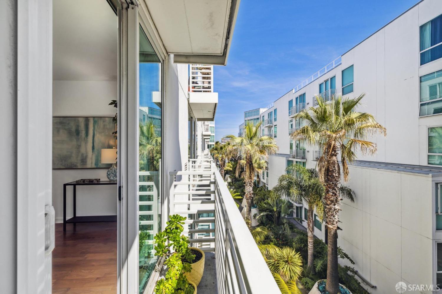 555 4th Street # 728