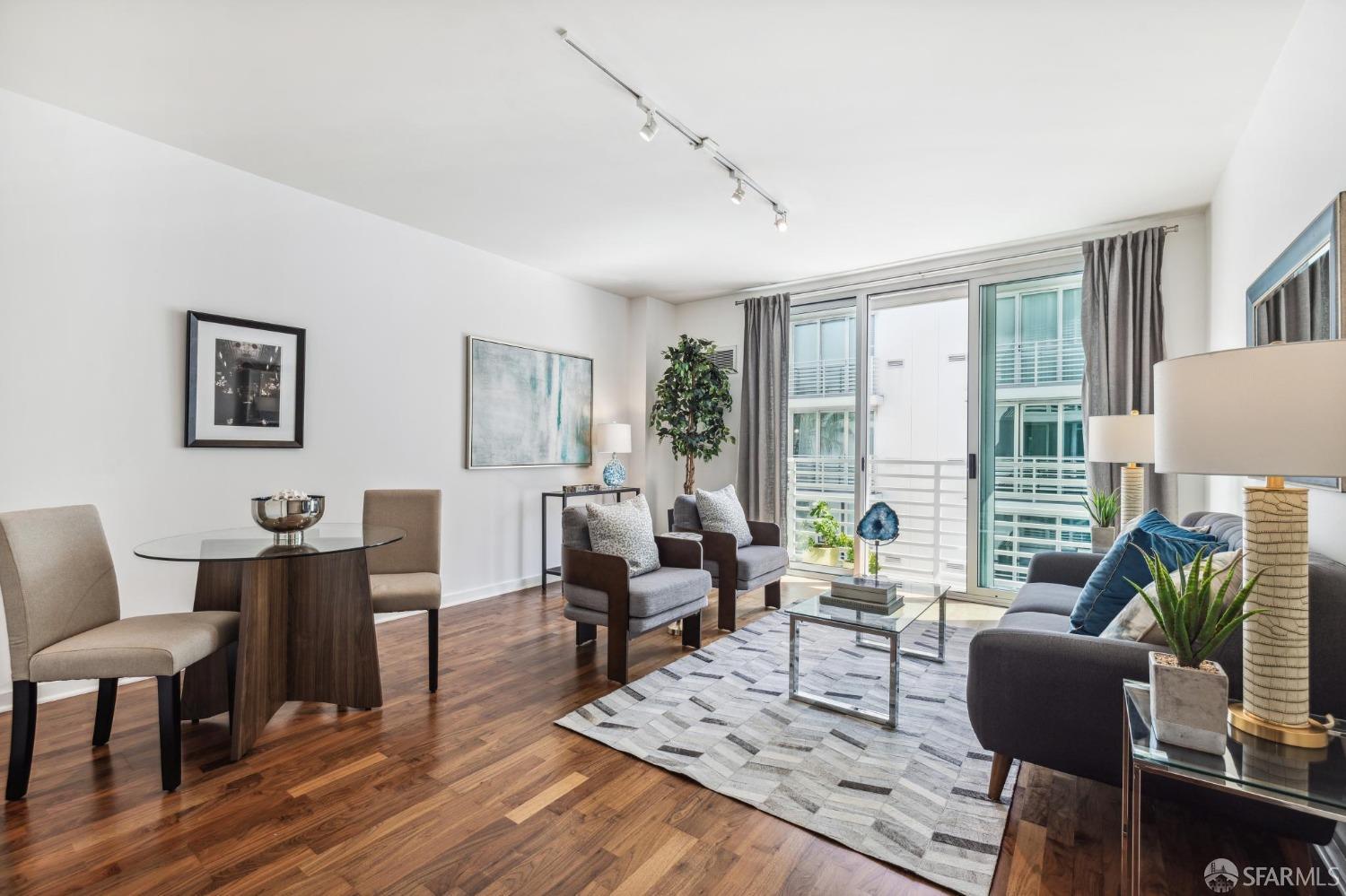 555 4th Street # 728