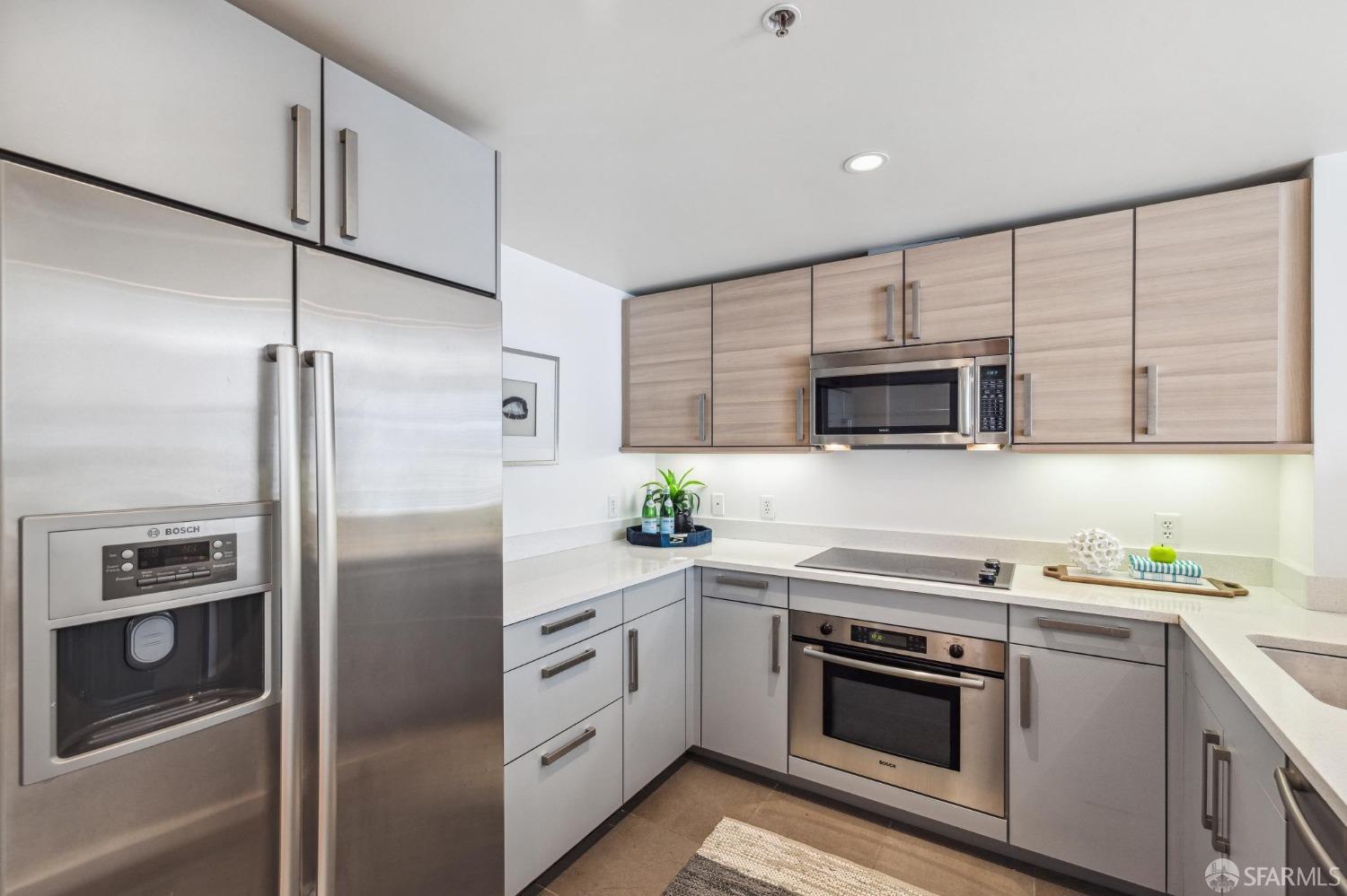 555 4th Street # 728