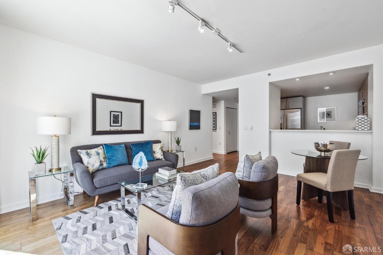 555 4th Street # 728