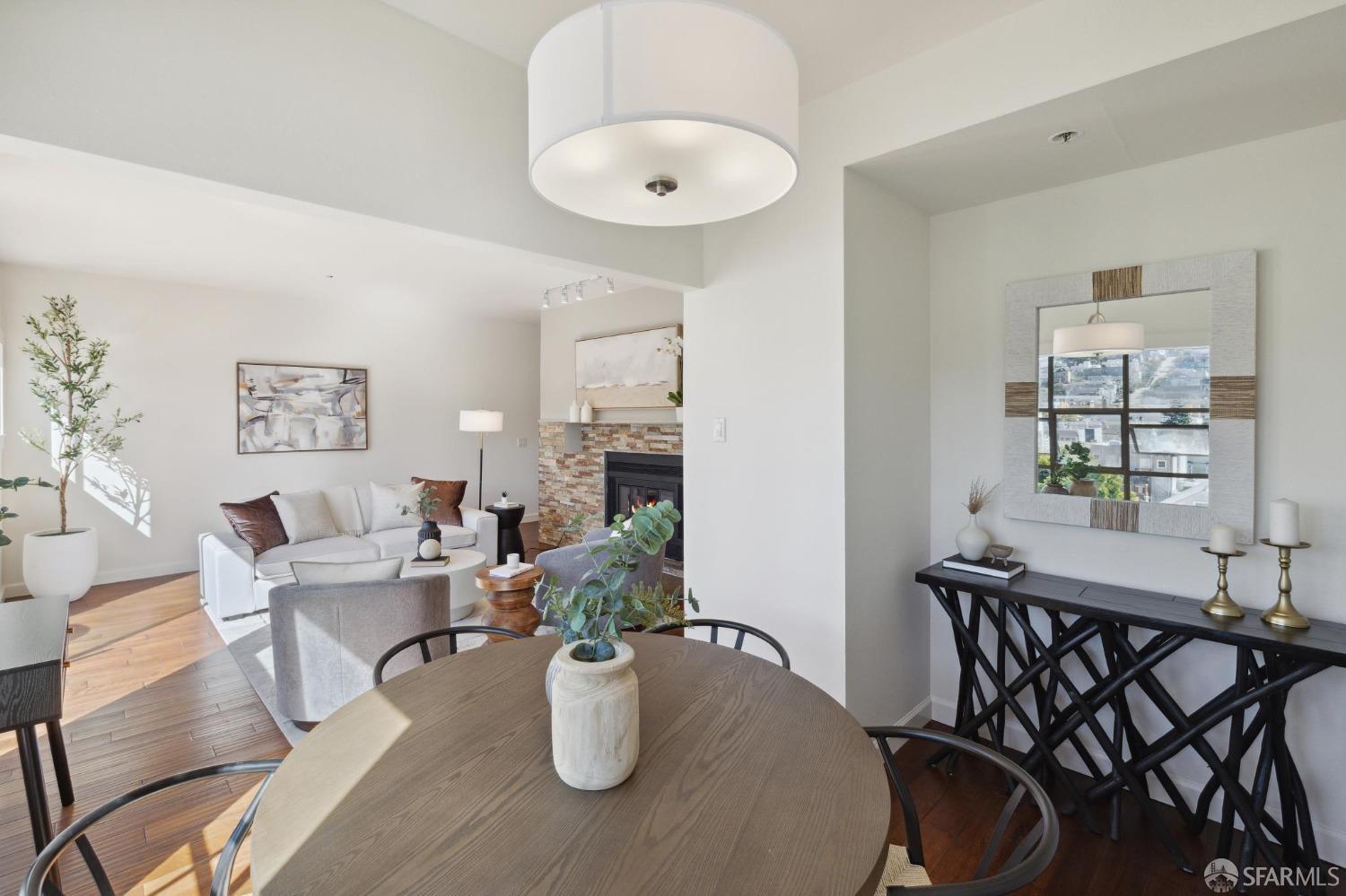 2425 Market Street # 8